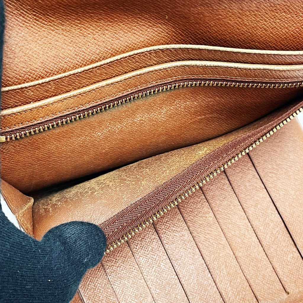 Louis Vuitton Pochette Pass Port Monogram Trifold Wallet — view 4