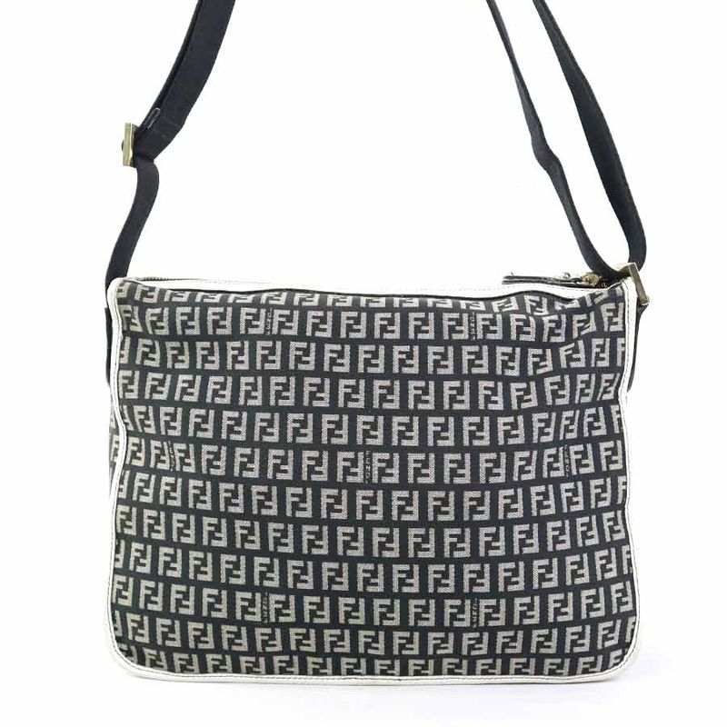 Fendi Shoulder Bag Zucchino — view 3