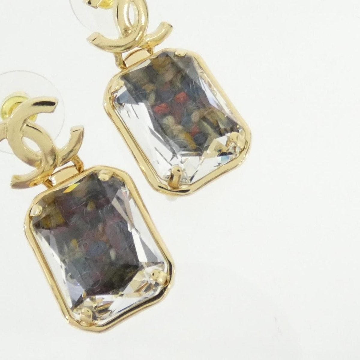 Chanel Earrings Gold — view 3