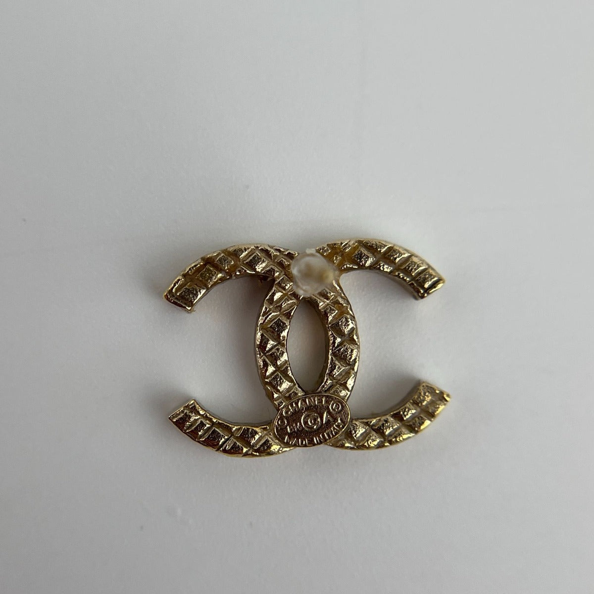 Chanel CC Logo Earrings Gold Vintage — view 7
