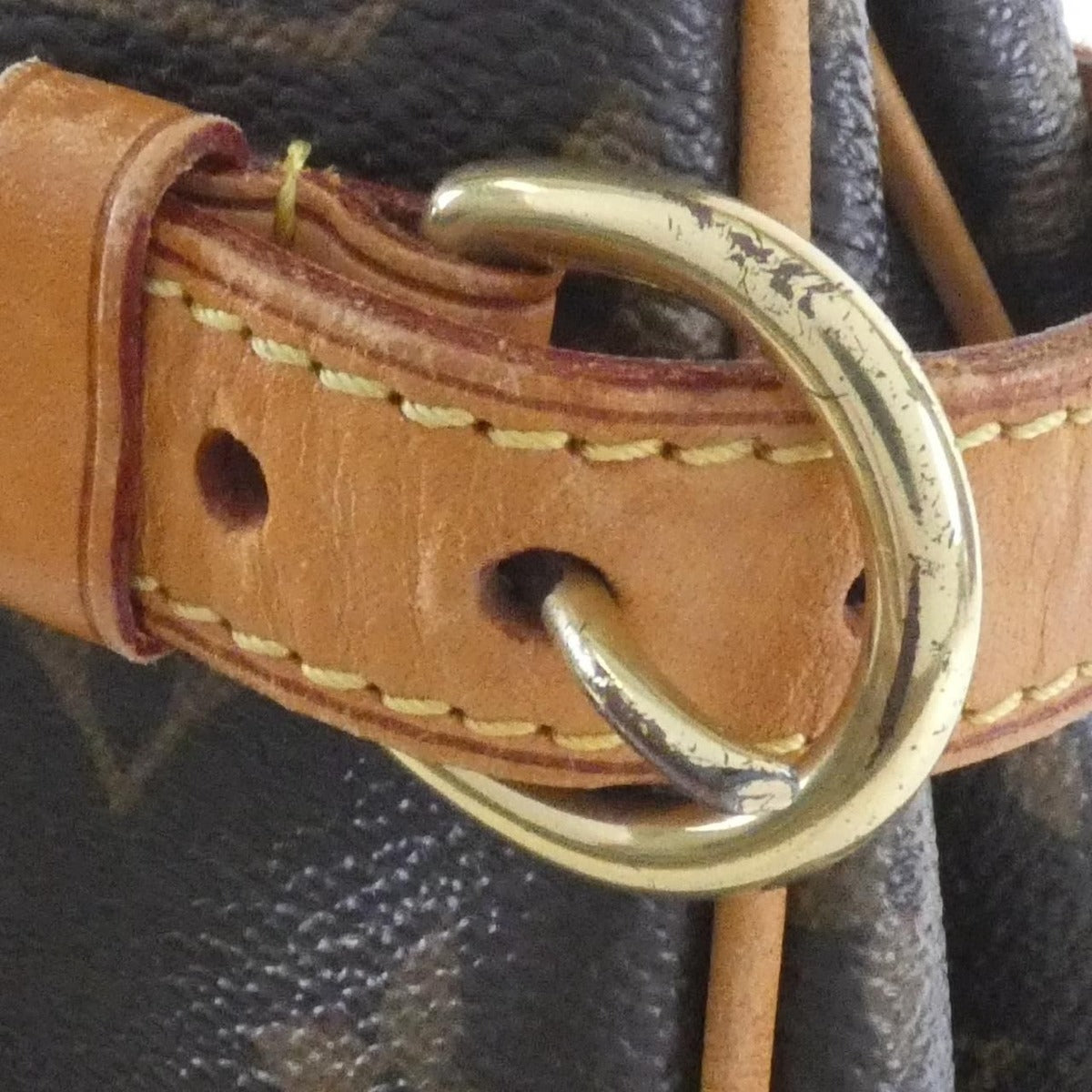 Louis Vuitton Monogram Batignolles Oriental Bag — view 5