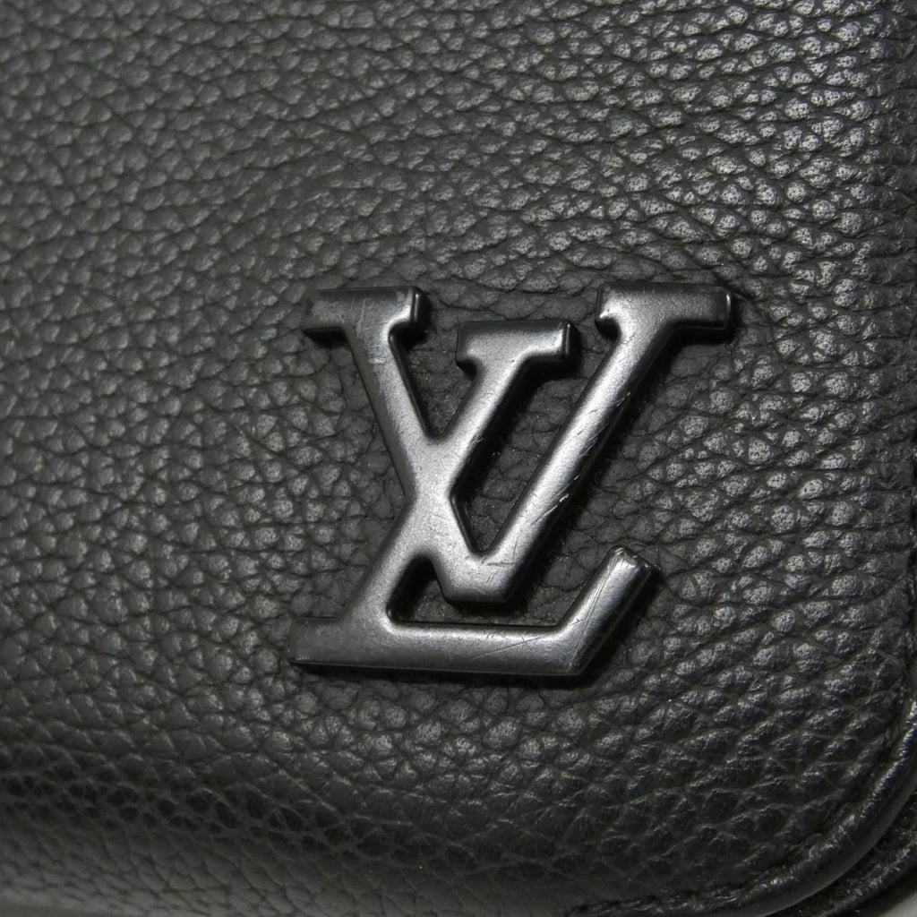 Louis Vuitton LV Aerogram Alpha Wearable Wallet Shoulder Bag — view 4
