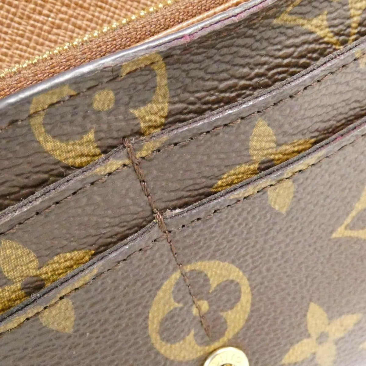Louis Vuitton Monogram Portefeuille Sarah Wallet — view 8