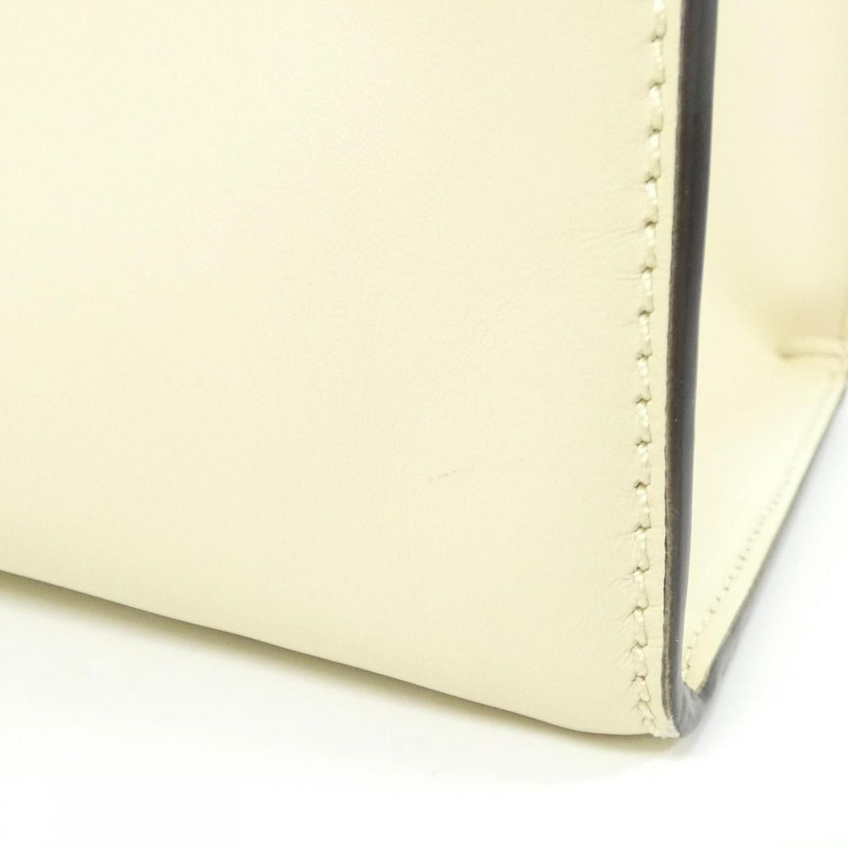 Fendi Bag Gold Pergamena — view 6
