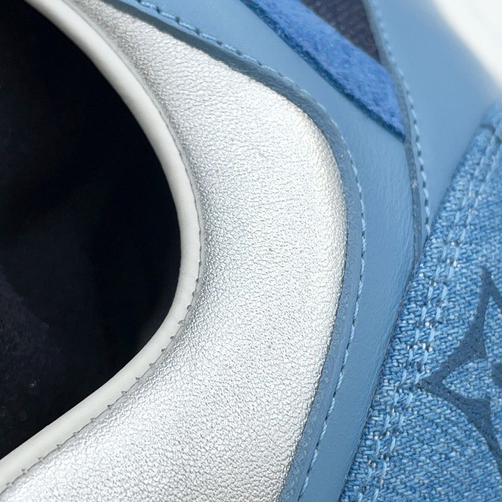 Louis Vuitton Sneakers Run Away — view 7