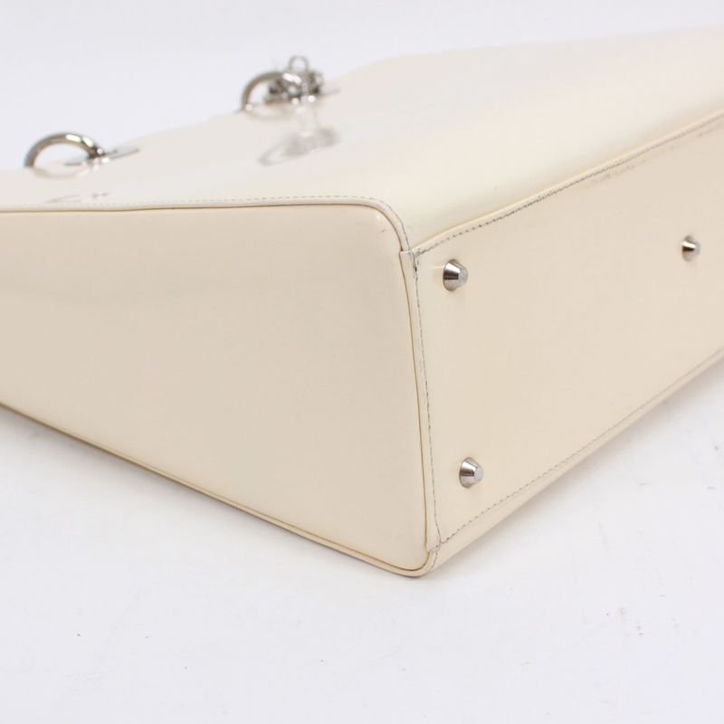 Christian Dior Enamel White Handbag Silver — view 6