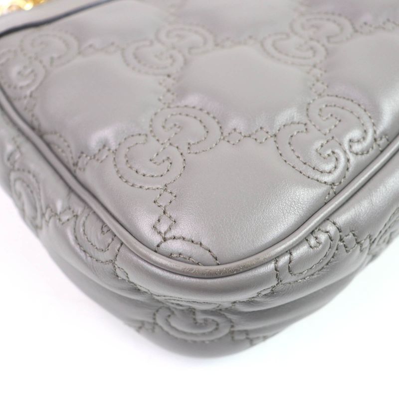Gucci GG Matelasse Leather 2-Way Shoulder Bag Grey Storage — view 7