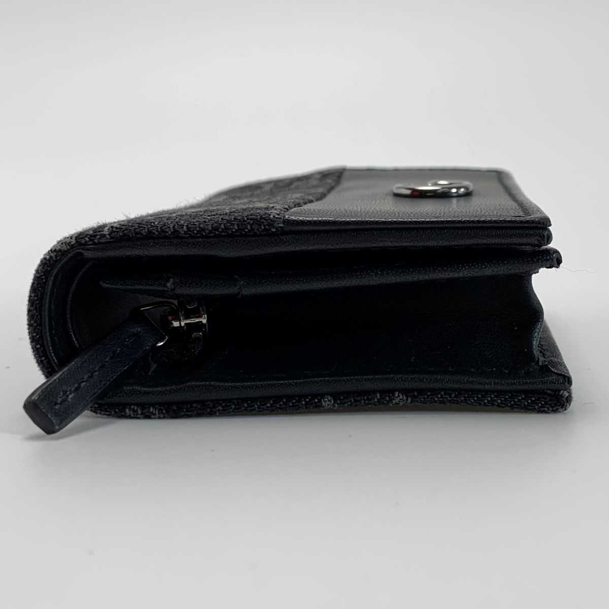 Gucci Marmont Bifold Wallet Leather Silver Hardware — view 3