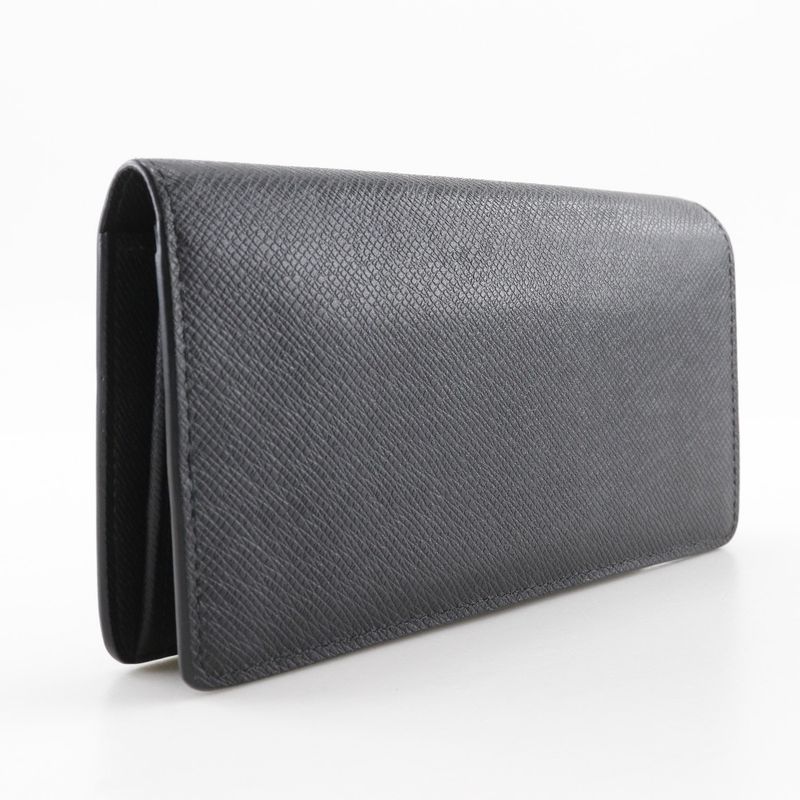 Louis Vuitton Portefeuille Brazza Taiga Noir Black Ta0138 Long — view 3