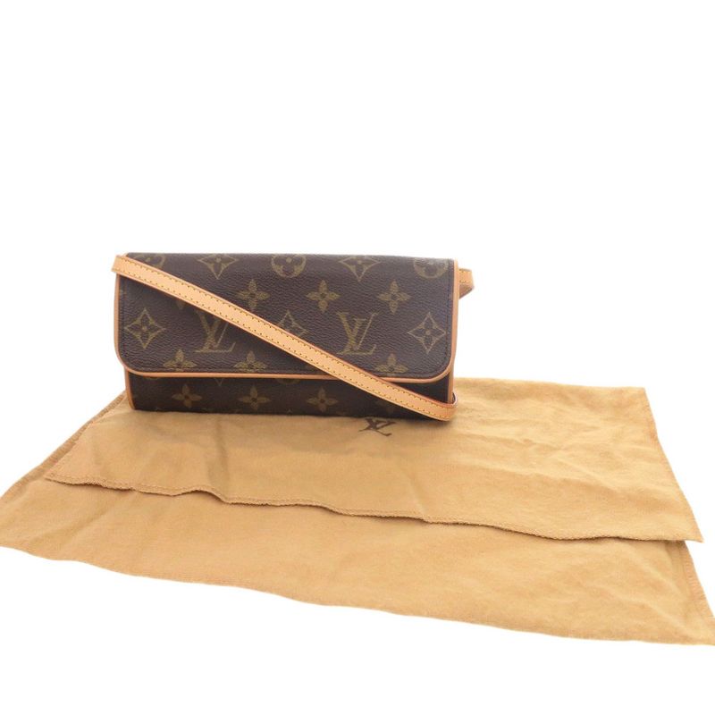 Louis Vuitton Pochette Twin PM Monogram Shoulder Bag 1047 — view 2