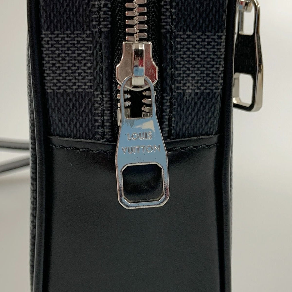 Louis Vuitton Damier Graphite Pochette Kasai Second Bag Black — view 5