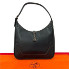 Hermes Trim 31 Fjord Leather One Shoulder Bag — view 2