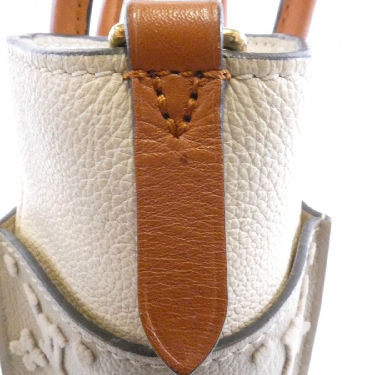 Louis Vuitton on My Side MM Bag — view 5