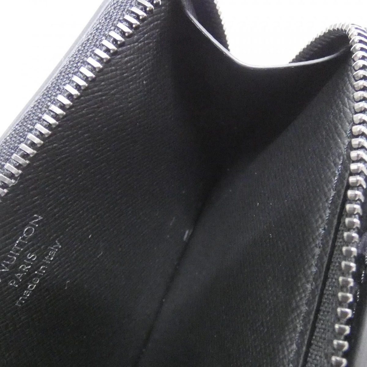 Louis Vuitton Monogram Eclipse Hybrid Wallet — view 7