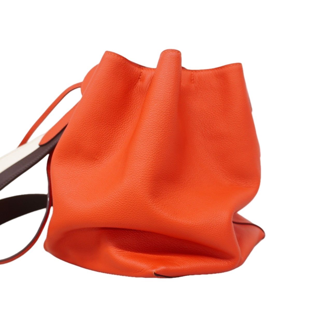 Hermes Shoulder Bag Ricol 17 Color Capucines Silver — view 2