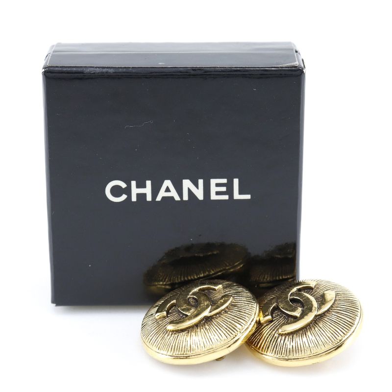 Chanel Coco Mark Gold Plated 30.0 g Earrings — view 9