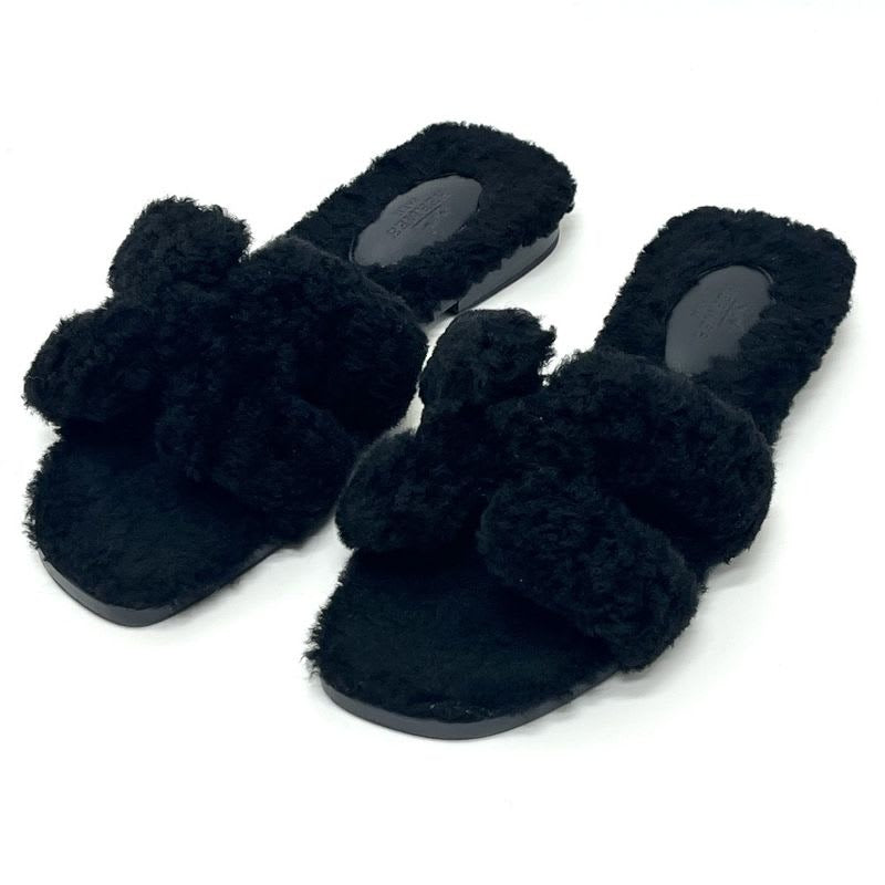 Hermes Sandals Oran Mouton Black