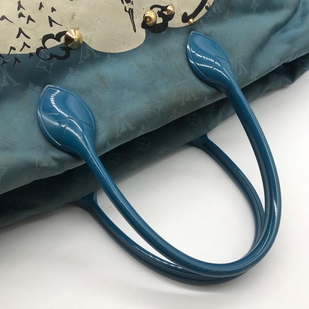 Louis Vuitton Cruise Tote — view 7