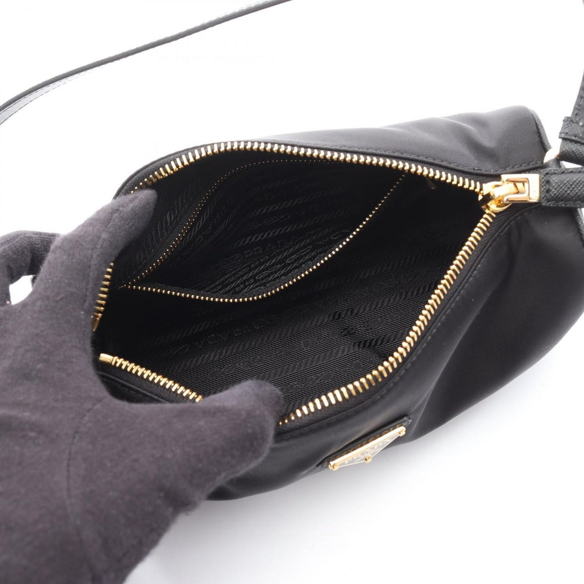 Prada Shoulder Bag Re-Nylon Pouch Tessuto Saffian Black — view 3