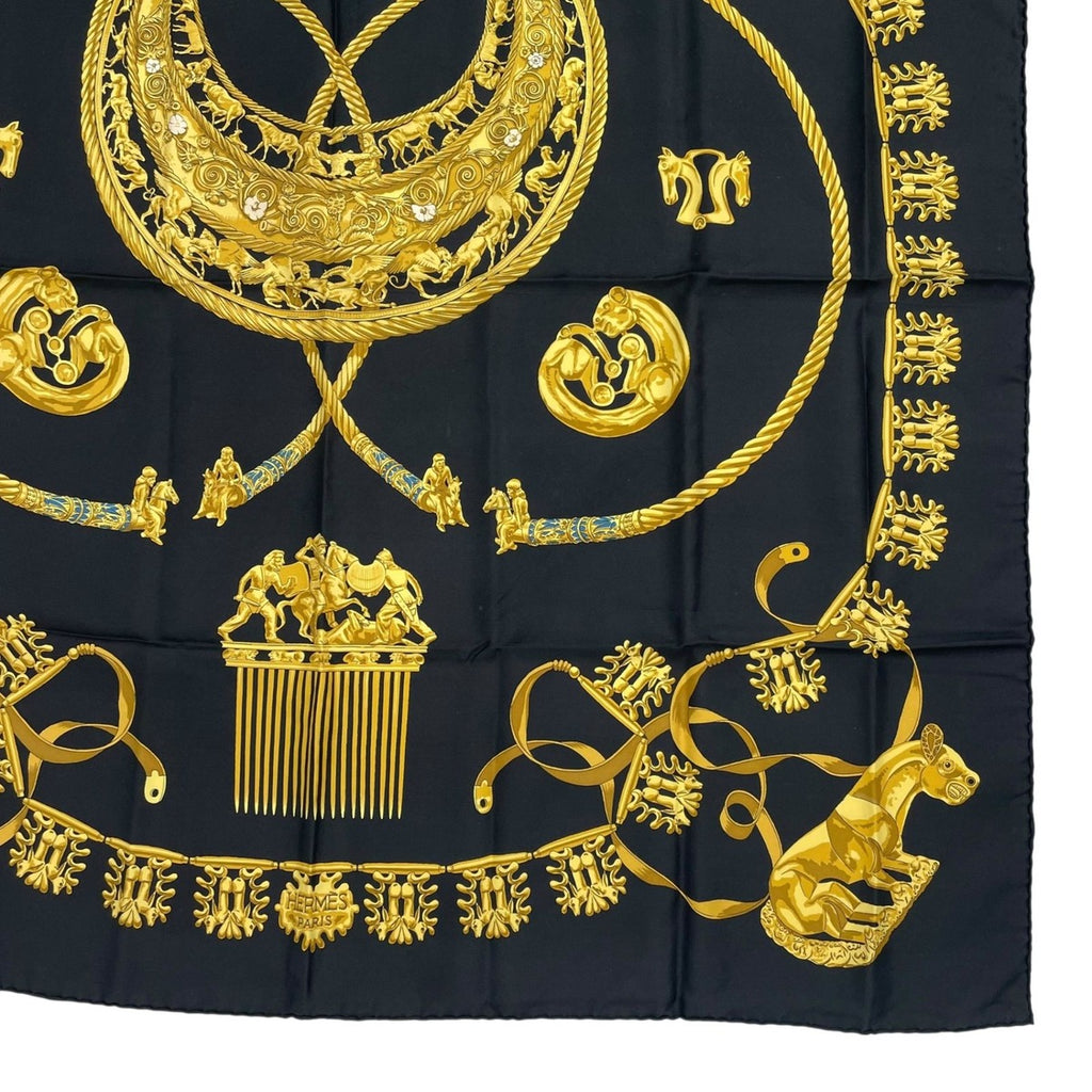 Hermes Scarf Silk Carre 90 les Cavaliers D'Or Golden Knight Black — view 5