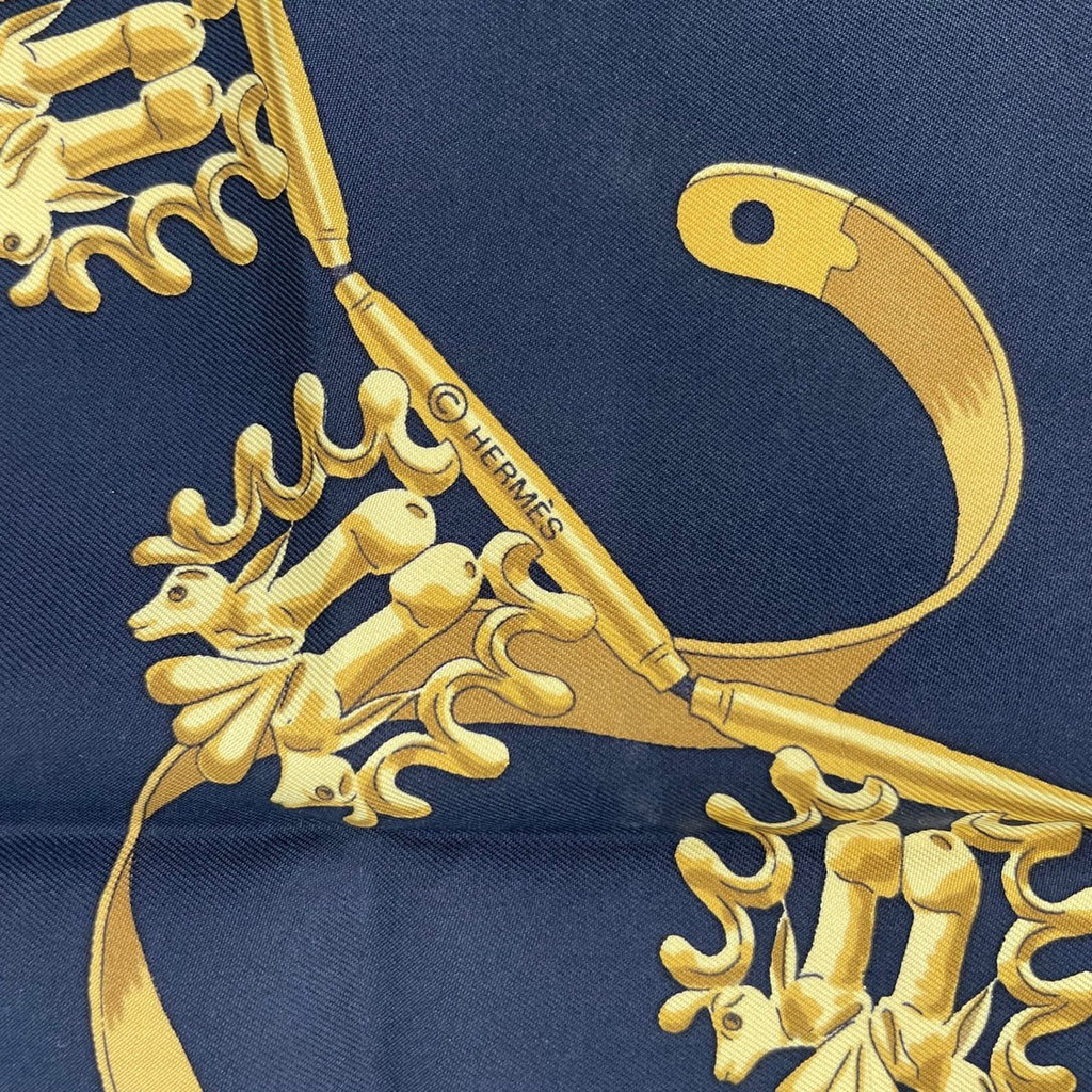 Hermes Scarf Silk Carre 90 les Cavaliers D'Or Golden Knight Black — view 8