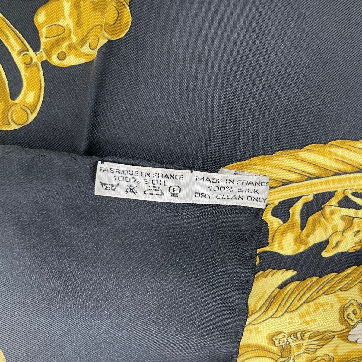 Hermes Scarf Silk Carre 90 les Cavaliers D'Or Golden Knight Black — view 9