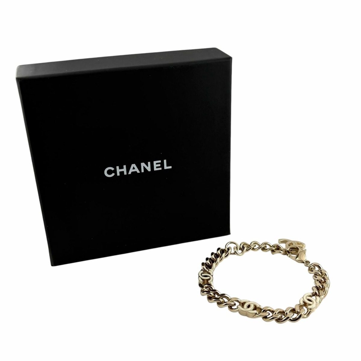 Chanel CC Logo Chain Bracelet Gold White — view 2
