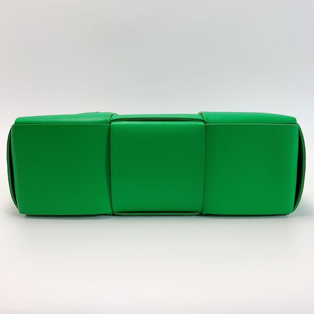 Bottega Veneta Zaarco Medium Maxi Intrecciato Lamb Leather — view 4