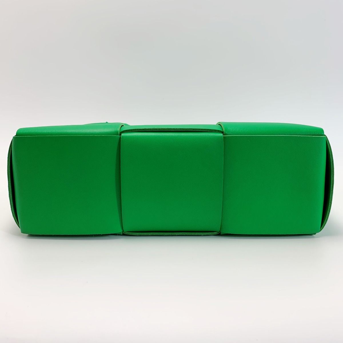 Bottega Veneta Zaarco Medium Maxi Intrecciato Lamb Leather — view 4
