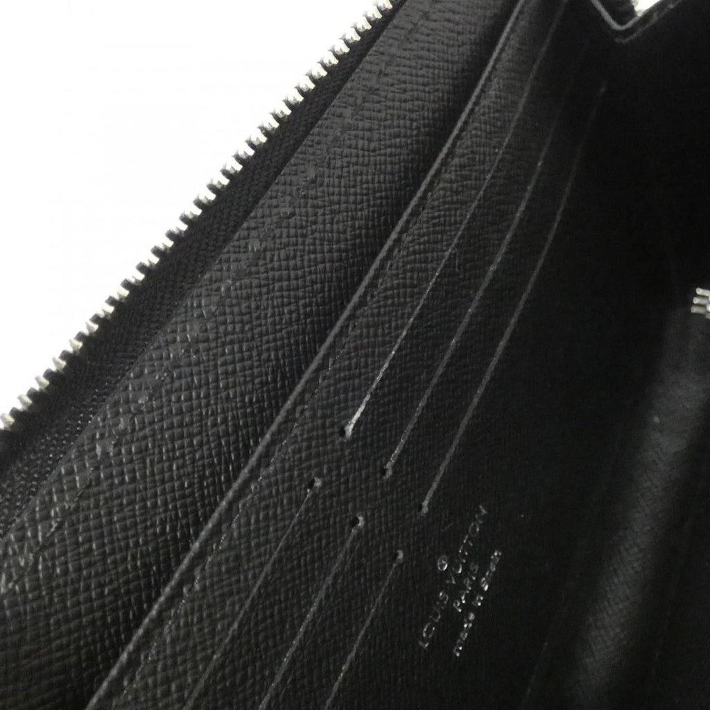Louis Vuitton Taiga Zippy Dragonne Wallet — view 9