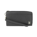 Louis Vuitton Taiga Zippy Dragonne Wallet