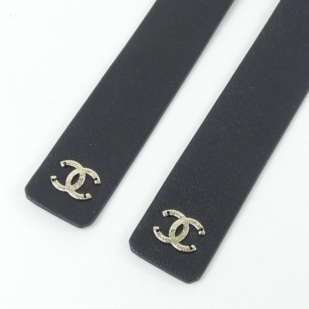 Chanel Black — view 2
