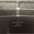 Louis Vuitton Epi Electric Round Zipper Long Wallet Scratch — view 8