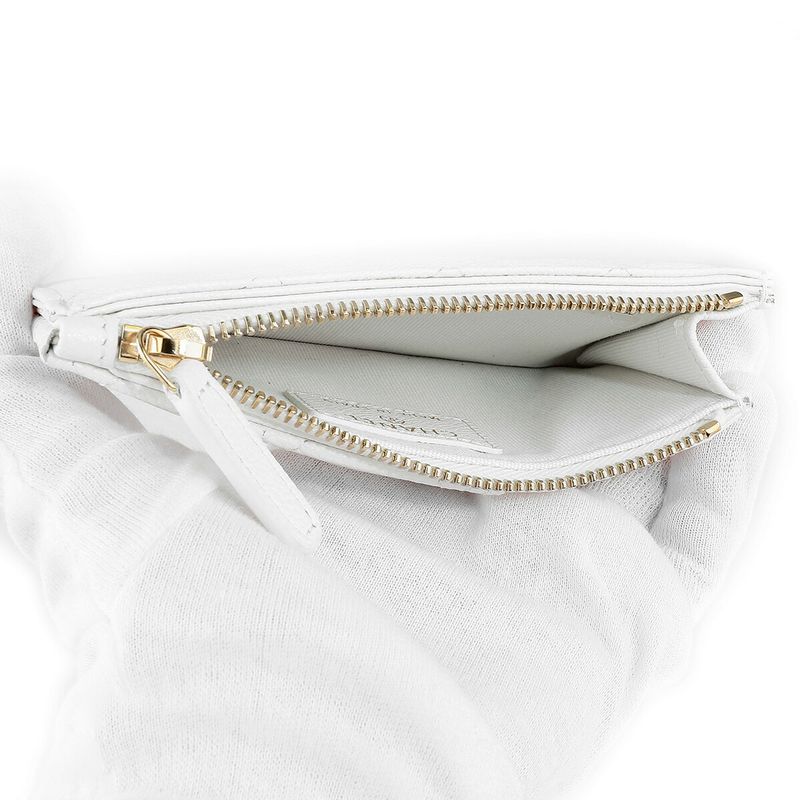 Chanel Coin Case White — view 5