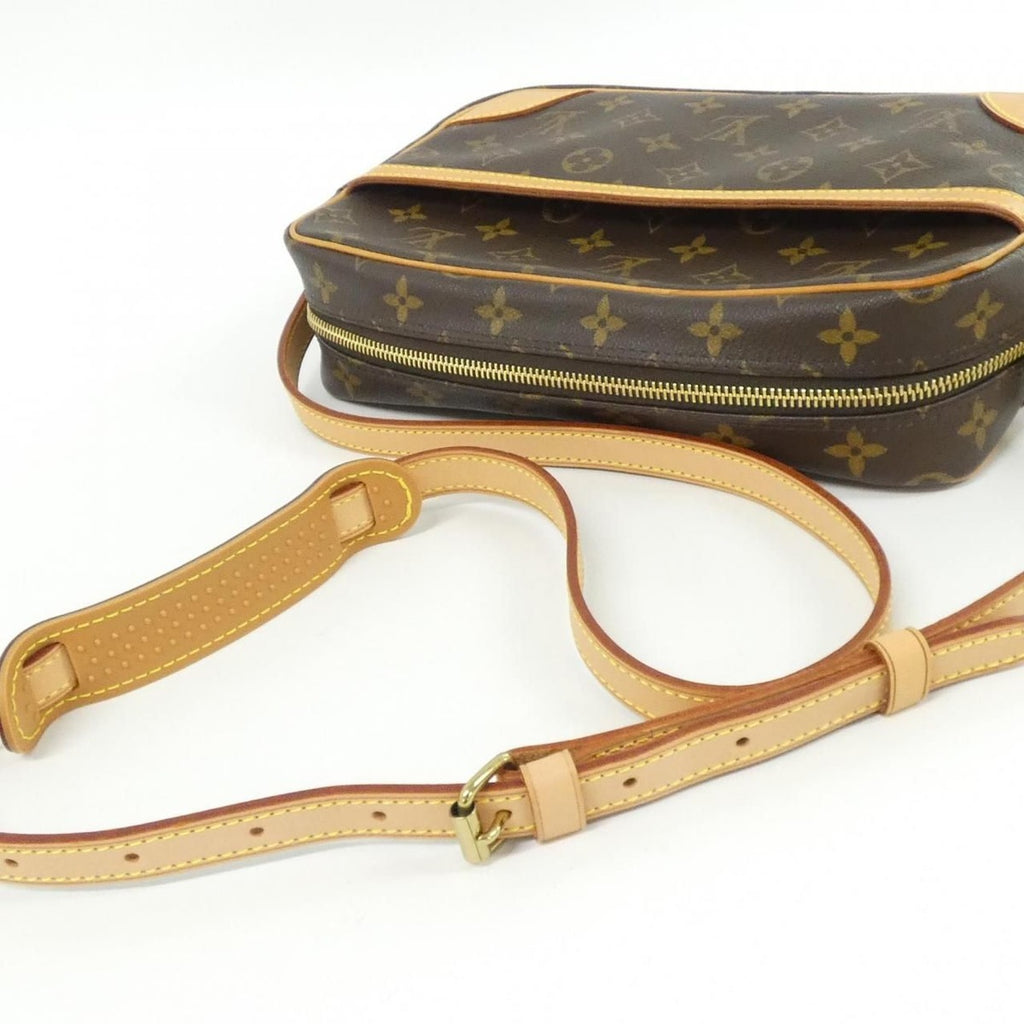 Louis Vuitton Vintage Monogram Trocadero Shoulder Bag Brown Marron — view 8