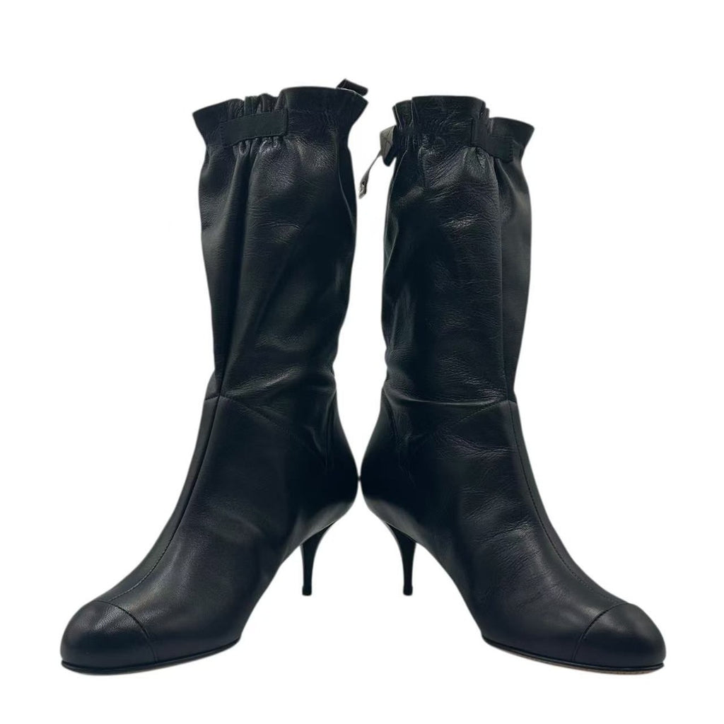 Chanel Short Boots CC Logo Leather Black — view 4