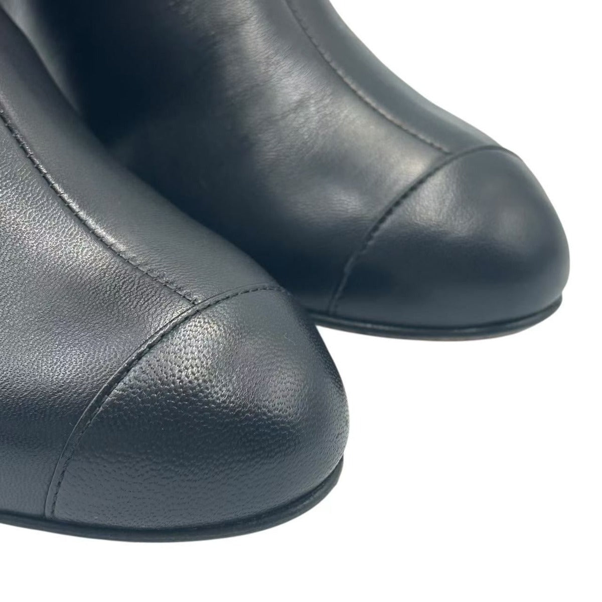 Chanel Short Boots CC Logo Leather Black — view 5