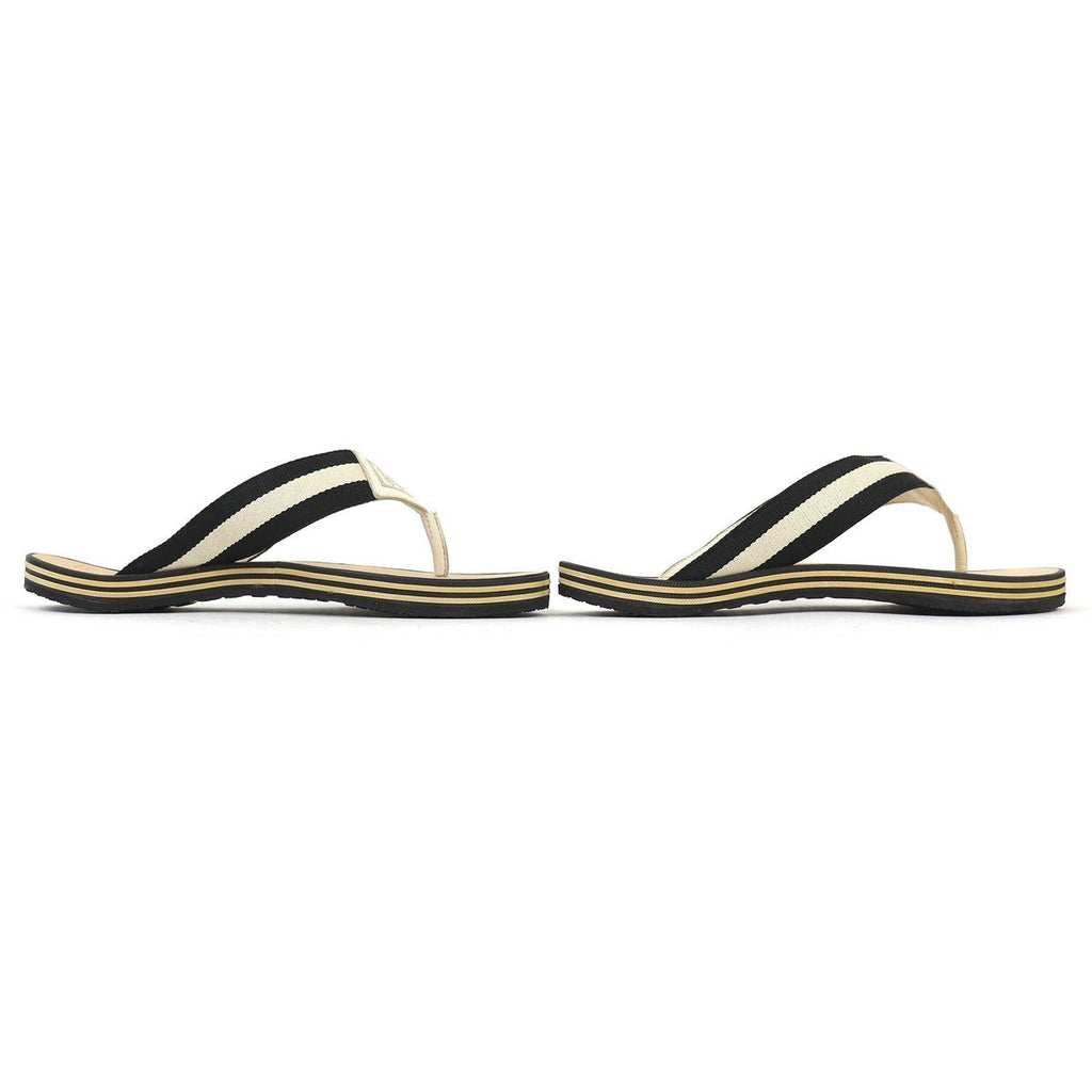 Chanel Entre Doigts CC Logo Wood Thong Sandals Beach Beige — view 4