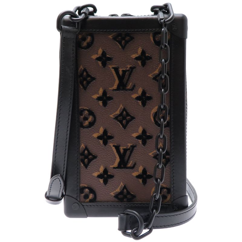 Louis Vuitton Shoulder Bag — view 3