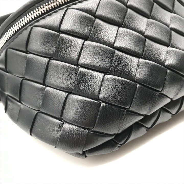 Bottega Veneta Belt Bag Waist Pouch Bag with Key Ring Black — view 7