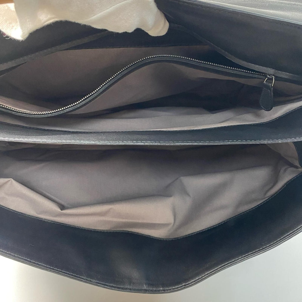 Bottega Veneta Business Briefcase Leather Black — view 7