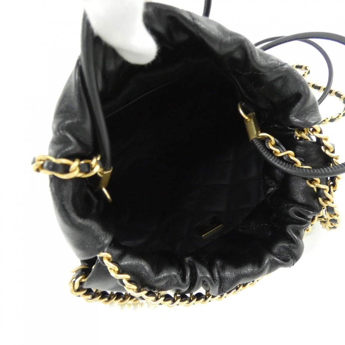 Chanel 22 Black Mat — view 7