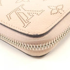 Louis Vuitton Mahina Zippy Wallet — view 4