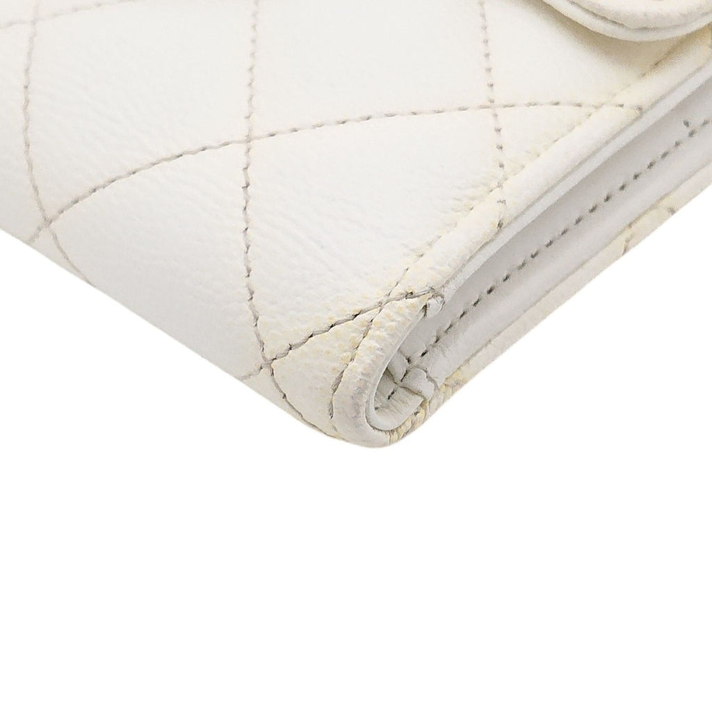 Chanel Trifold Wallet Caviar Leather Quilted White CC Logo Compact — view 7