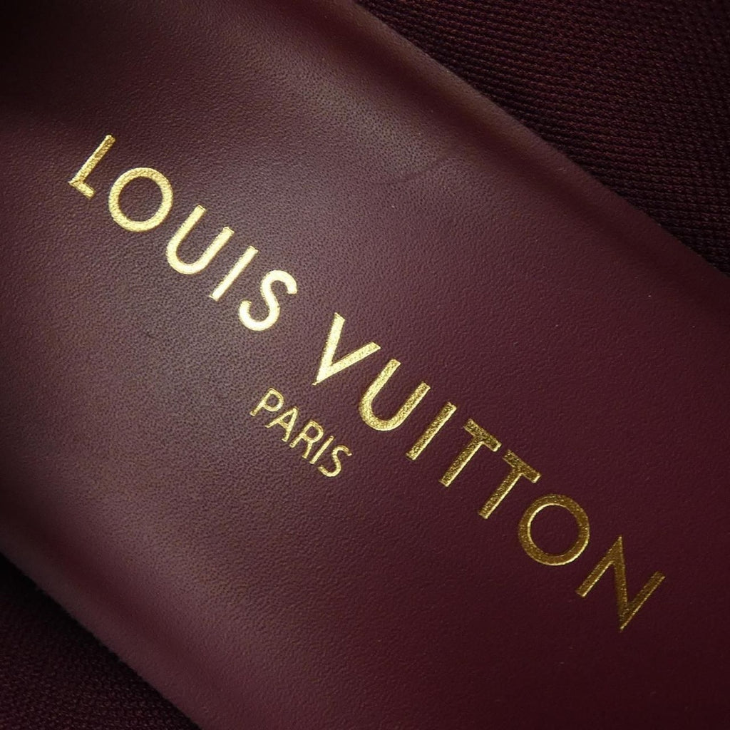 Louis Vuitton LV Sneakers Leather Suede — view 6
