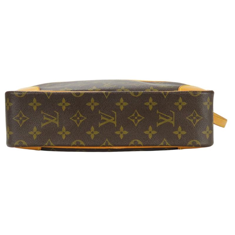 Louis Vuitton Shoulder Bag Trocadero 30 Monogram Nubuck Brown Crossbody — view 4