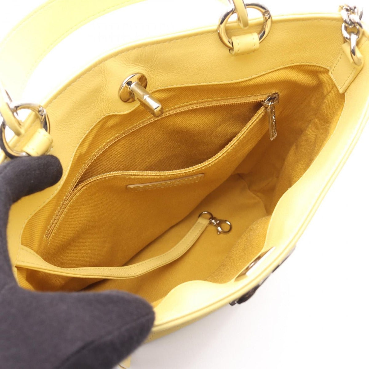 Chanel Shoulder Bag Quilted Bucket Yellow Leather 2-Way — view 3
