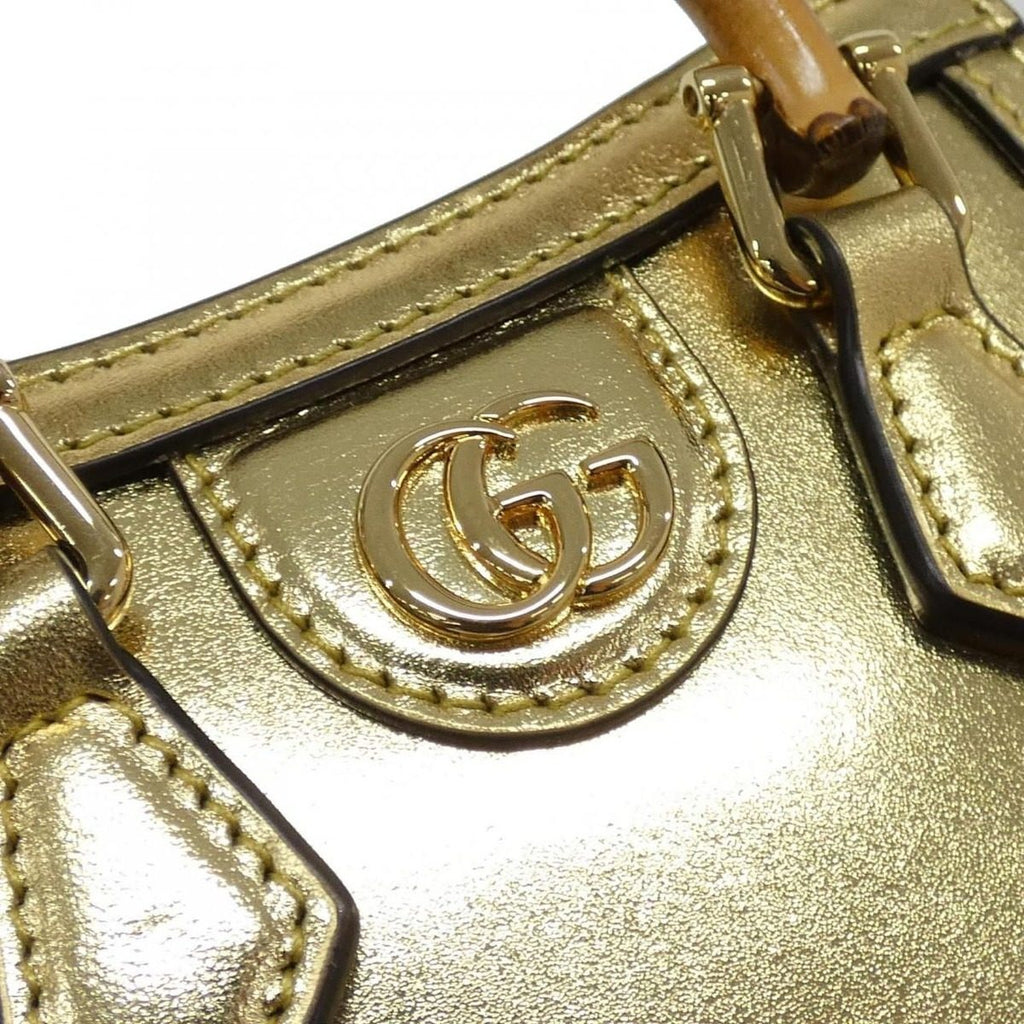 Gucci Diana Bag Handbag Gold — view 6