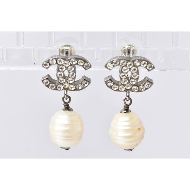 Chanel Swing Pearl Silver White — view 4