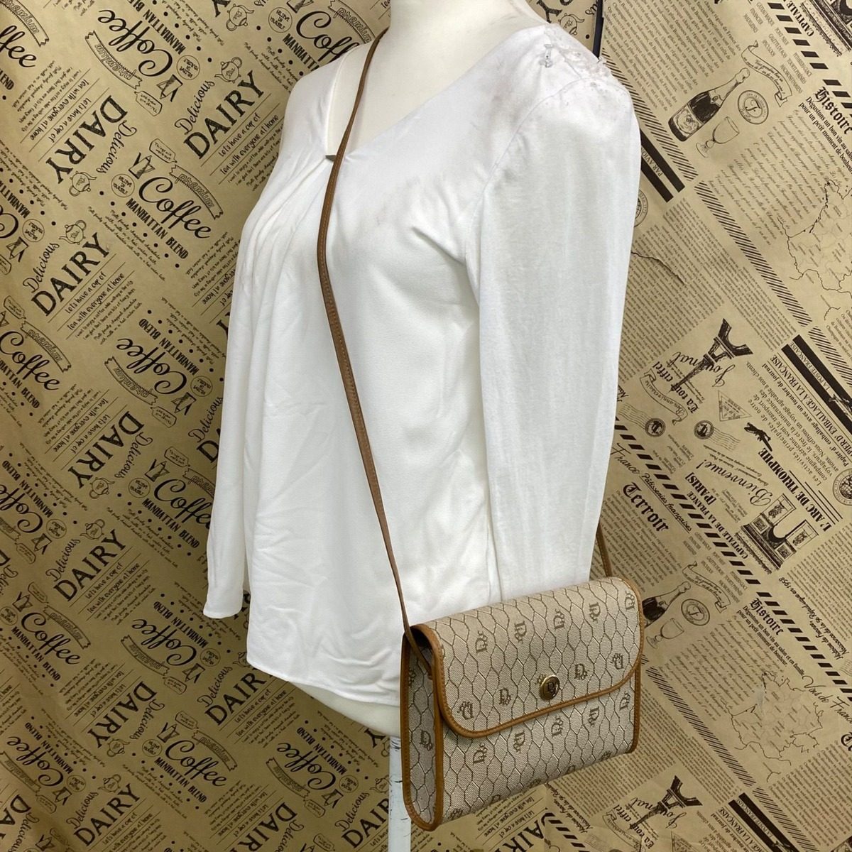 Dior Shoulder Bag Pochette Trotter White Travel — view 3